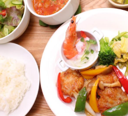 久留米市ランチメニュー「あいはなカフェ」の日替わりランチ